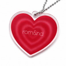 rom&nd 하트 아크릴키링